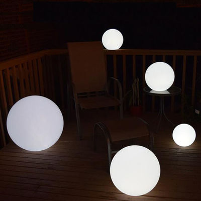 LED Yüzme Havuzu Parlak Işıklar Top Su geçirmez Yüzme 16 Renk Değişken