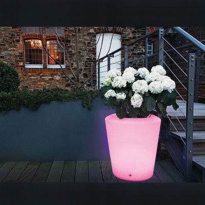 Uzaktan kumandalı plastik LED aydınlatılmış çiçek küpü / ekinci / buz kovası