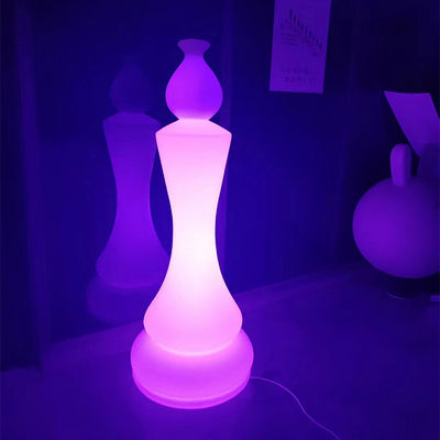 Yeniden şarj edilebilir plastik led satranç şeklinde bahçe lambaları AC 85-265V
