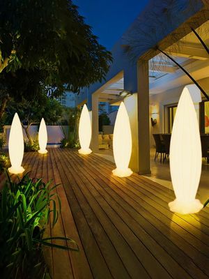 Akıllı ayakta duran lamba kablosuz plastik LED zemin lambası kapalı kullanım için