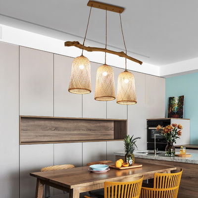 Üç Başlı Rattan Kolye Işığı Restoran Bambu Dokuma Lamba 3500K