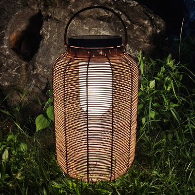 Dekoratif Rattan Dokuma Güneş Fenerleri, Dışarıdaki Rattan Lamba Villa Atmosferi İçin