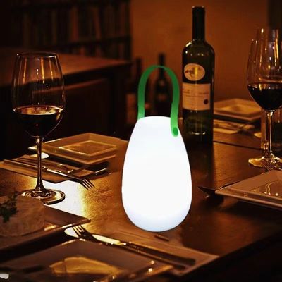 2700K CCT Plastik LED Portatif Restoran için Şarj edilebilir Lamba