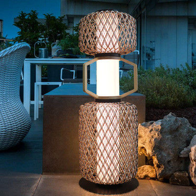 Dekoratif Rattan Standing Lamp 3500K CCT Otel Konut için