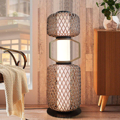 Dekoratif Rattan Standing Lamp 3500K CCT Otel Konut için