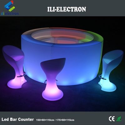 Uzaktan kumanda yapılmış plastik led ışıklı çubuk