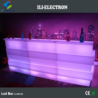 Dışarıdaki partide kullanılan taşınabilir led bar tezgahı