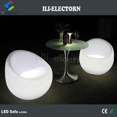 PE Plastik Şarj edilebilir RGB Işıklandırılmış Led Bar Kanepe Farklı uzaktan kumanda