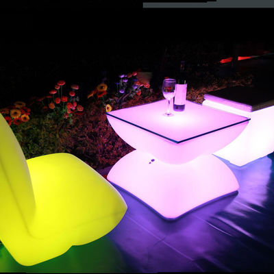 PE Plastik LED Parlak Mobilya, Parlak Kokteyl Masaları 16 Renk Değişken