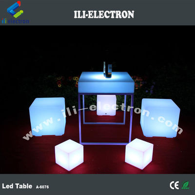 RGB renkli modern tasarım gece kulübü için aydınlatılmış led masa