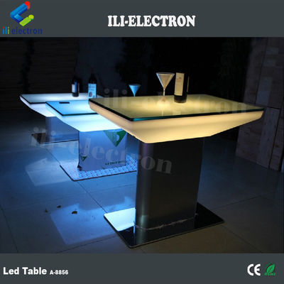 Dış ve iç renkleri değişen plastik kare LED yemek masası