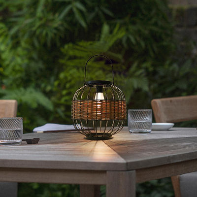 Su geçirmez rattan bahçe fenerleri, balkon dekorasyonu için açık hava rattan güneş ışıkları