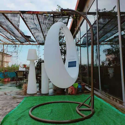 Etkinlik Dekoru Parlak Plastik Led Patio Swing Light Dış Mobilya