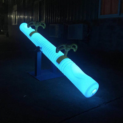 Renk Değişen Plastik Led Işıklı Okuldaki Salıncak