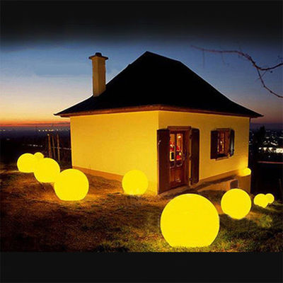 Plastik LED Renk Değişen Parlak Toplar 10cm 80cm Tatil için Suya dayanıklı