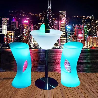 Parlak LED Bar Mobilyaları Işık Kokteyl Masası ve Sandalyeleri Işıklandırılmış Su geçirmez LED Bar Masa Led Mobilyaları