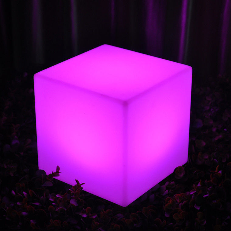Muti-Color LED aydınlatılmış küp tabure 40 cm şarj edilebilir uzaktan kumanda